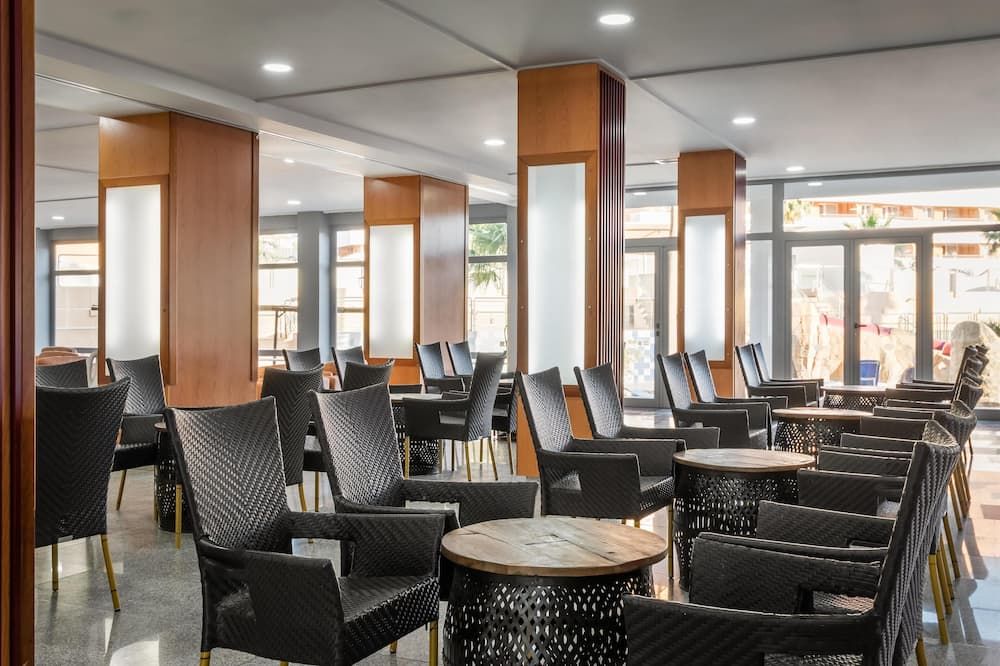 מסעדה תמונה