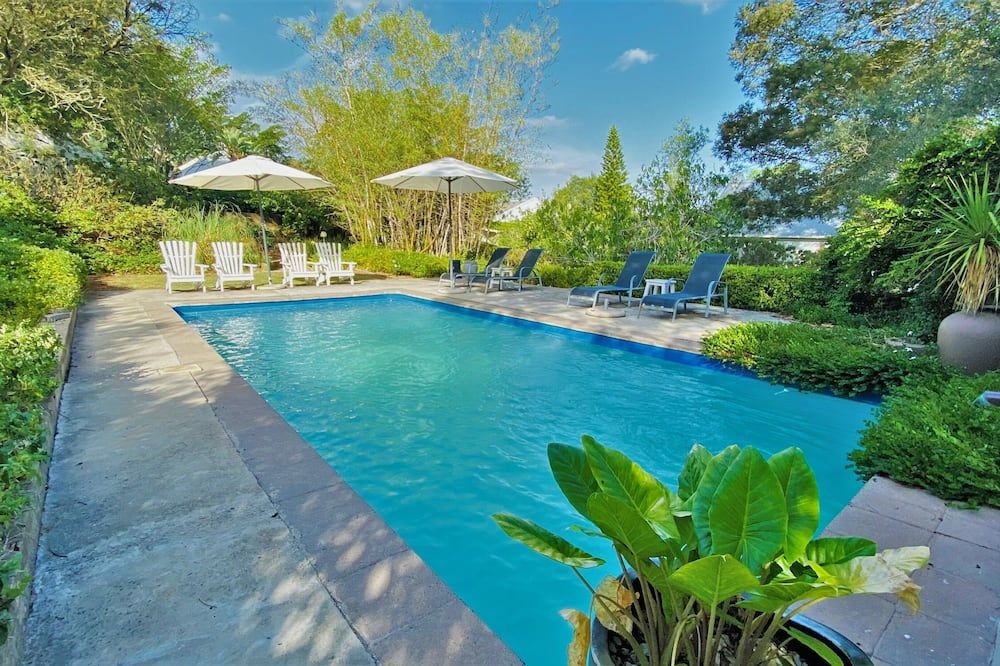 בריכה תמונה