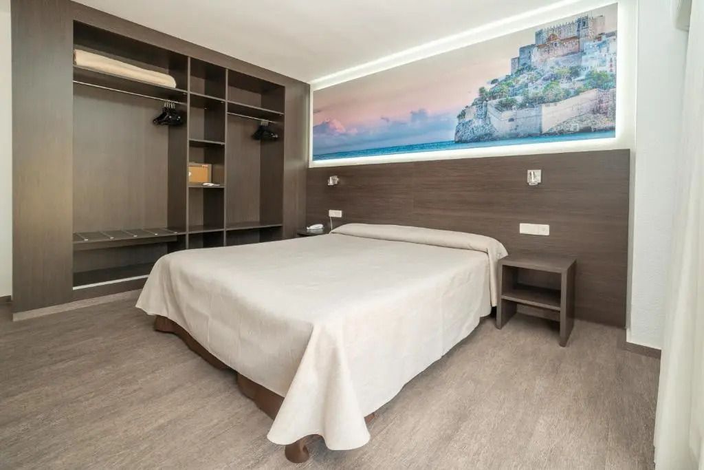 אחר