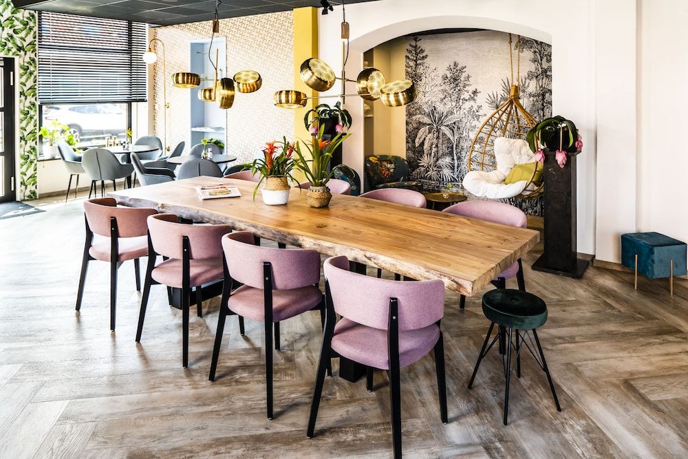 חדר אוכל תמונה