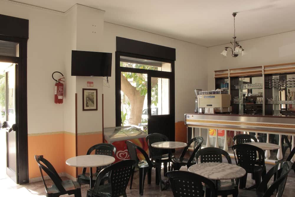 מסעדה תמונה