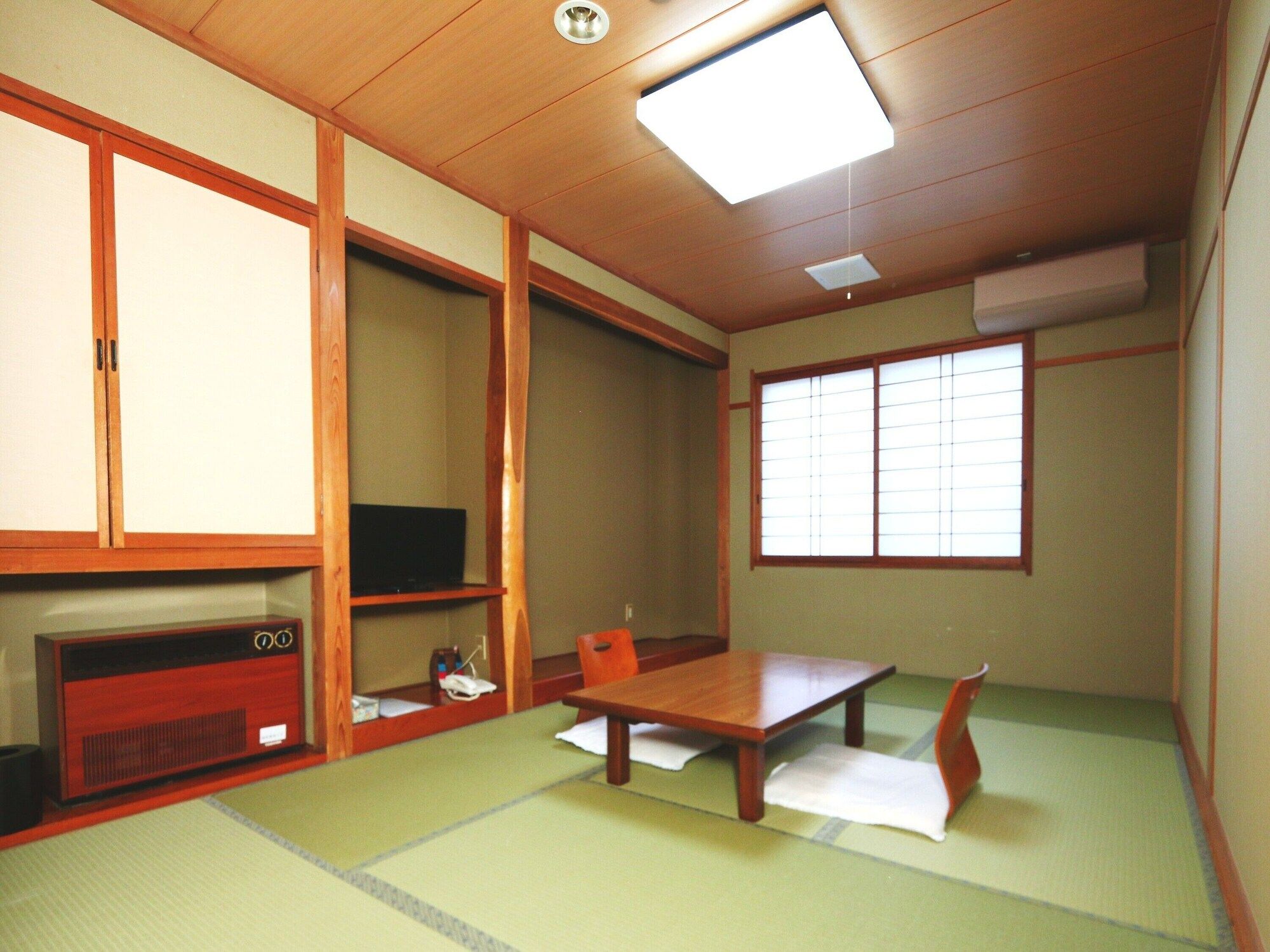 חדר אוכל
