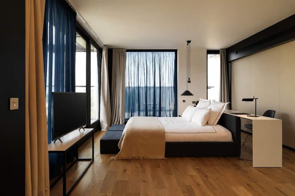 אחר