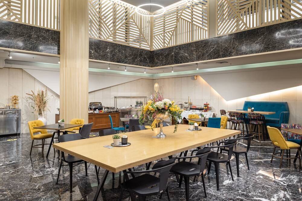 מסעדה תמונה