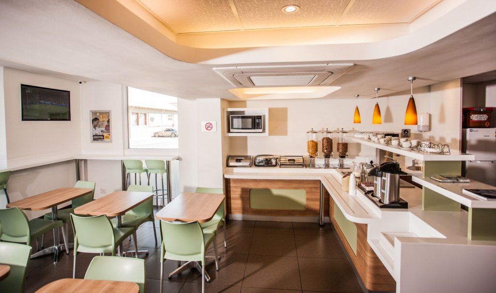 מסעדה תמונה