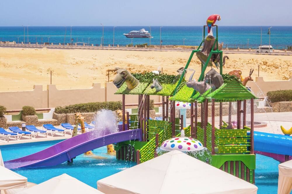 בריכה תמונה