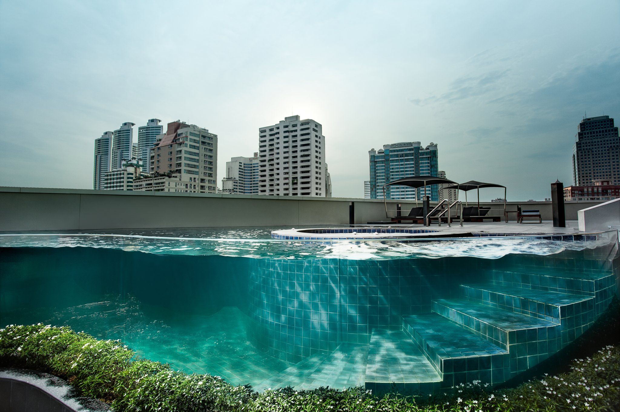 בריכה תמונה