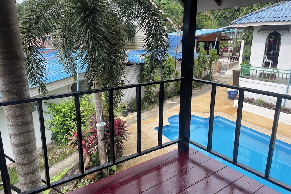 בריכה תמונה