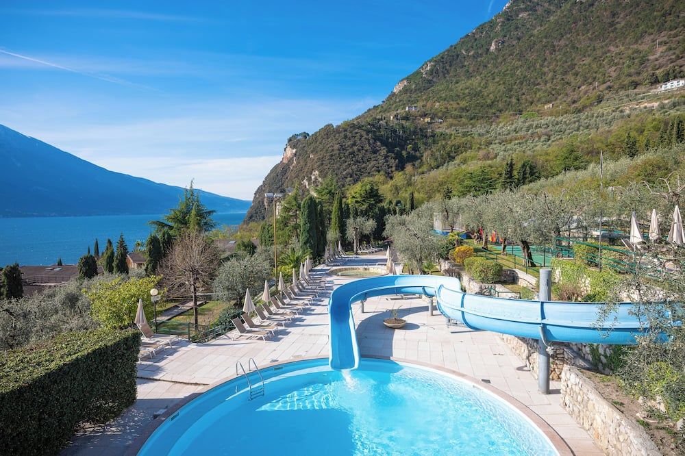 בריכה