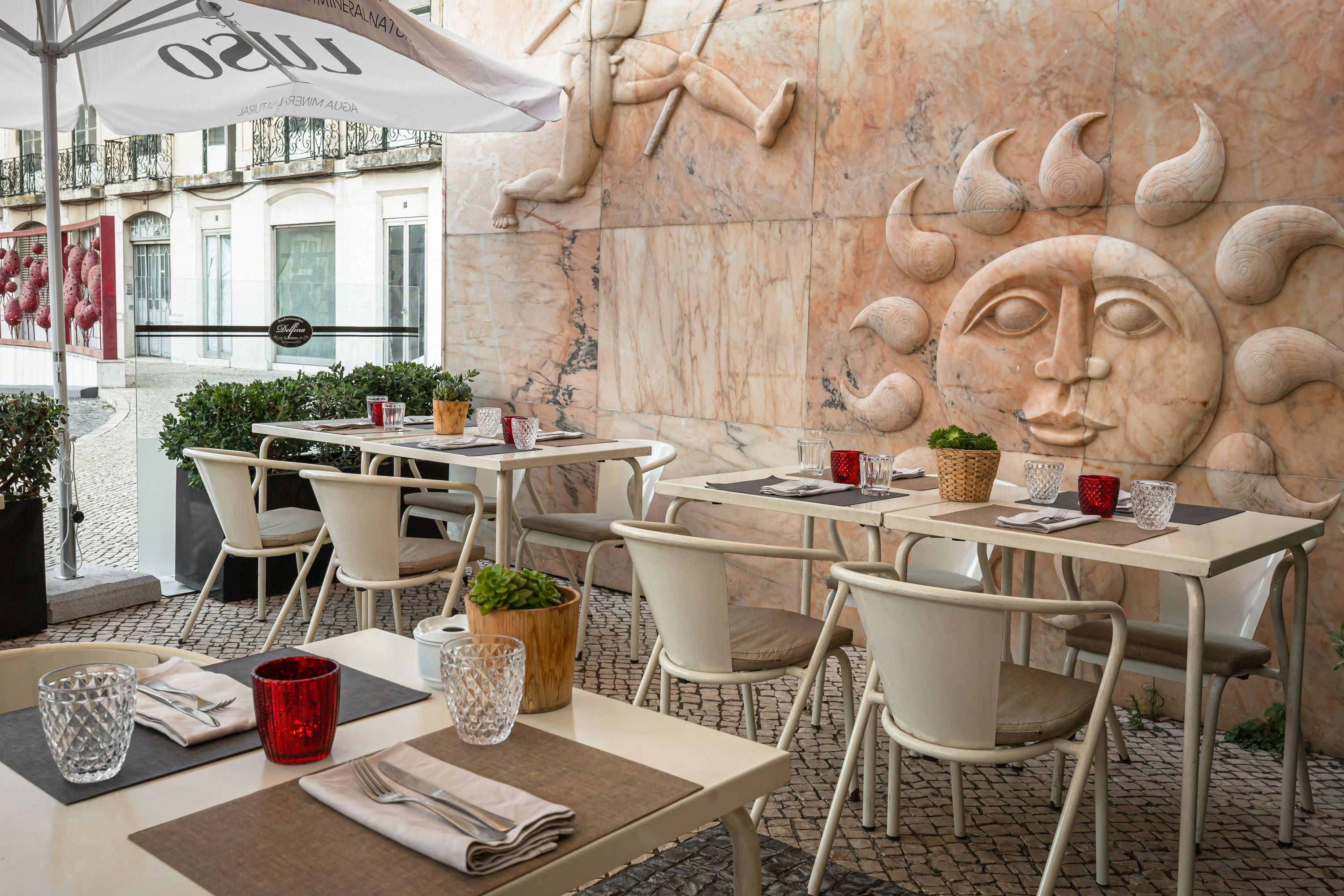 מסעדה תמונה