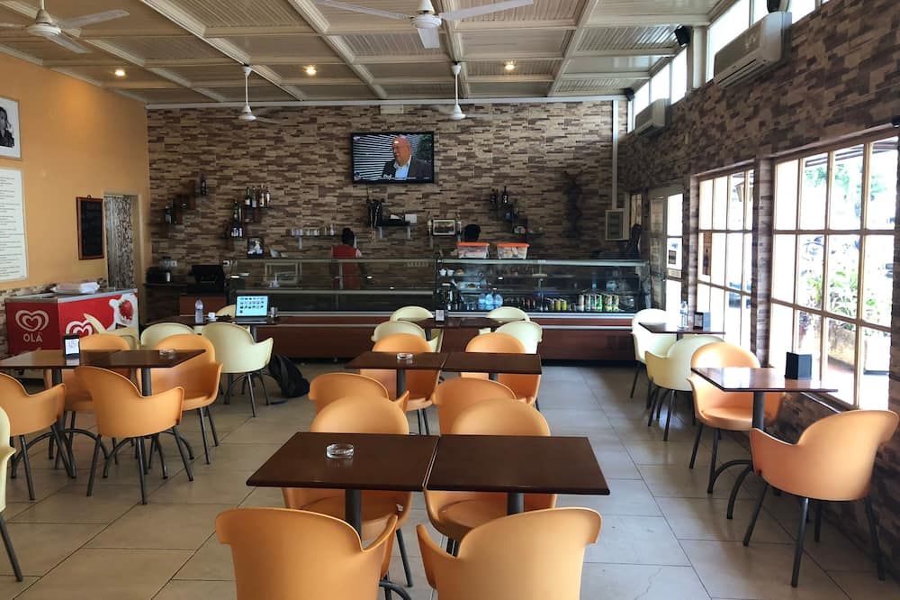 מסעדה תמונה