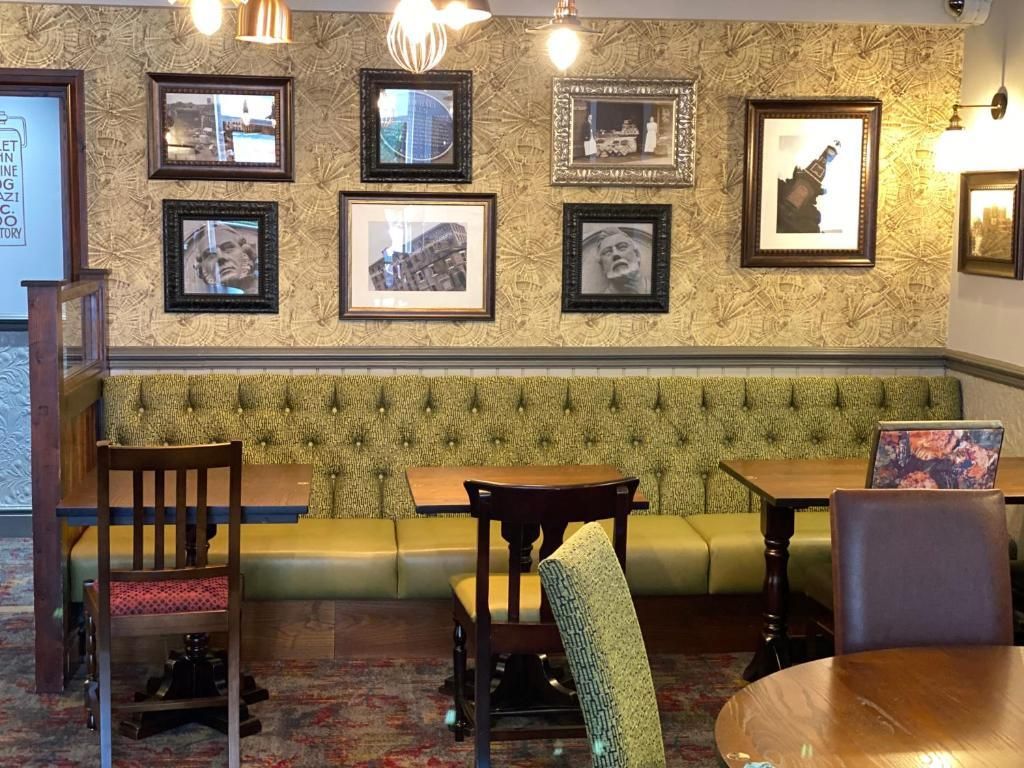 מסעדה תמונה