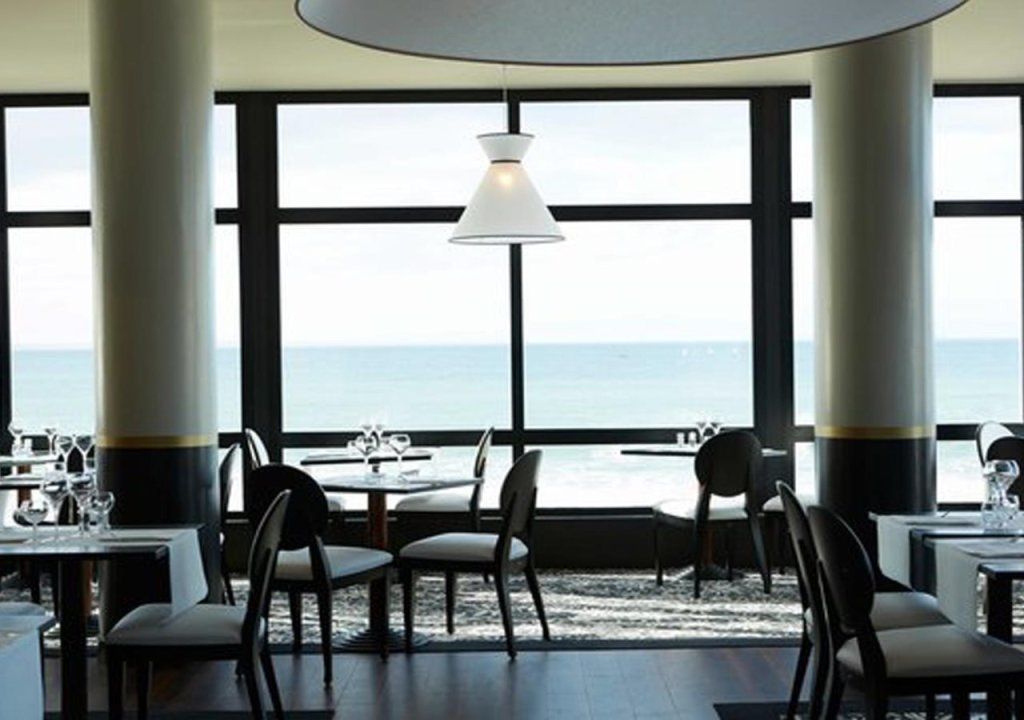 מסעדה תמונה