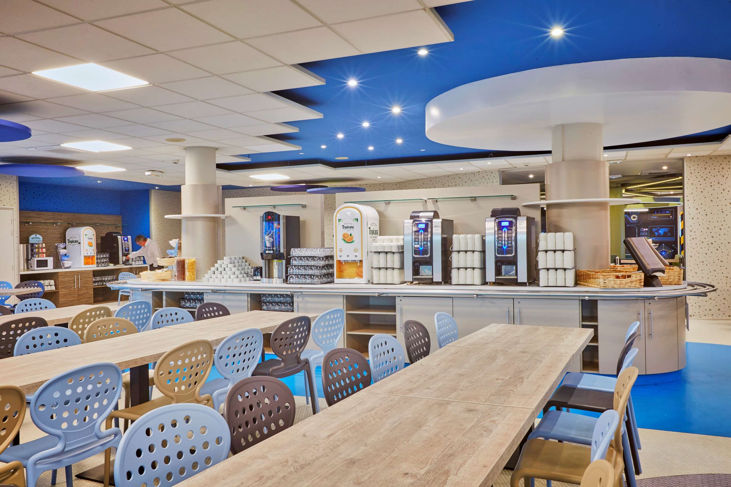 מסעדה תמונה