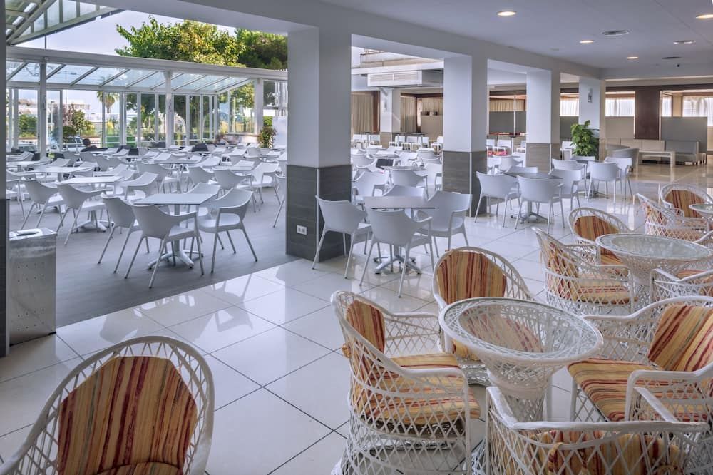 מסעדה תמונה