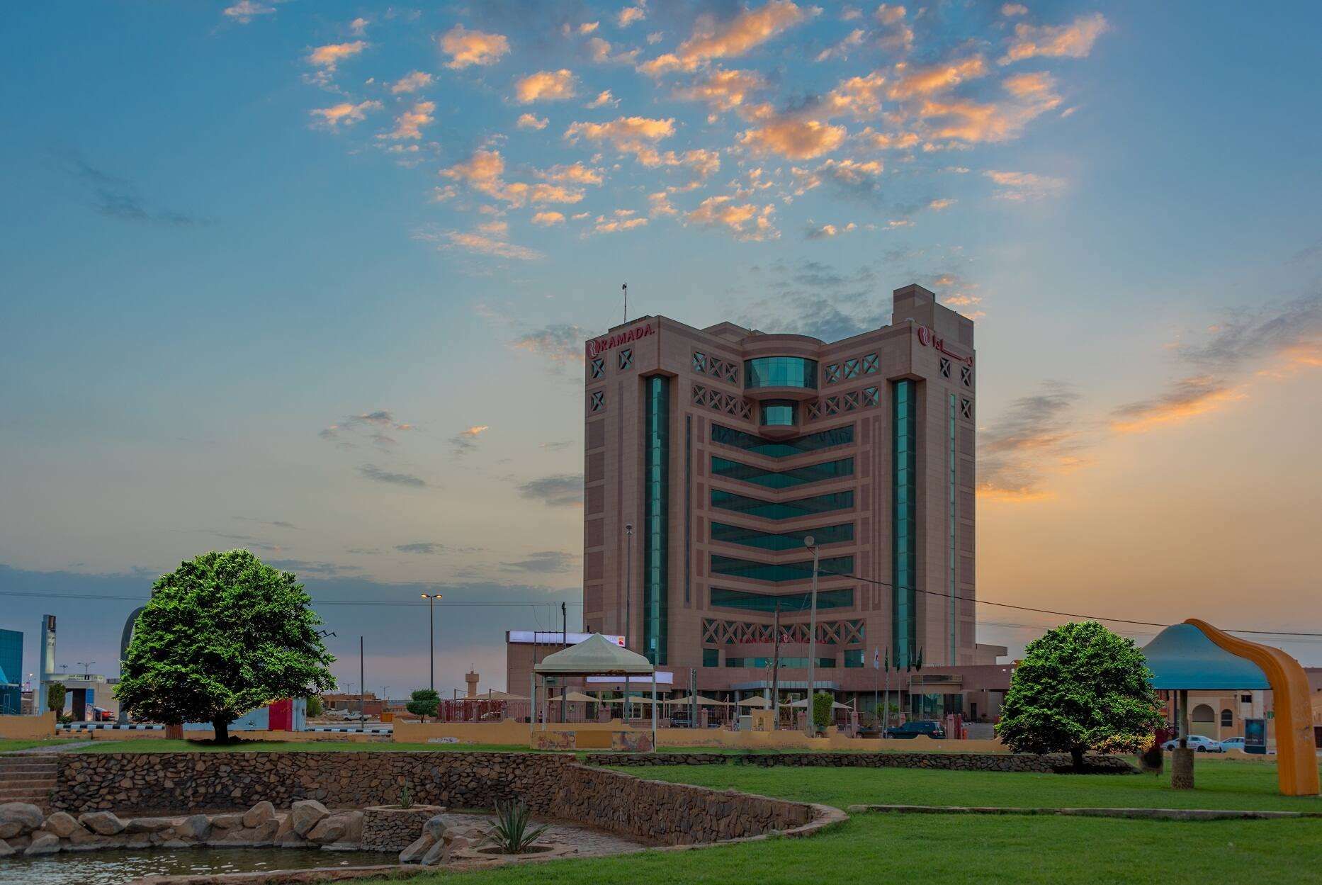 בניין