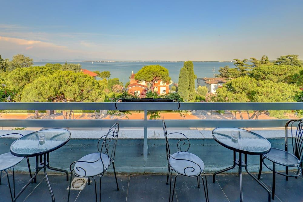 מרפסת תמונה