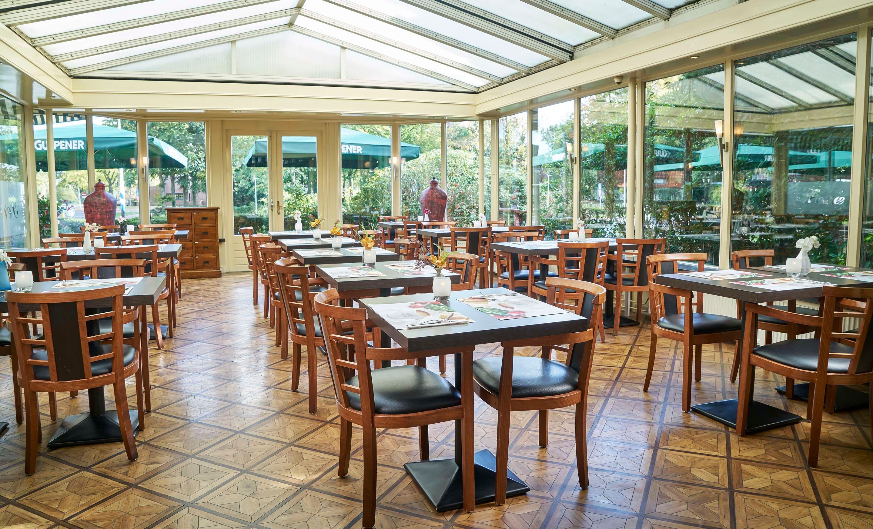 מסעדה תמונה