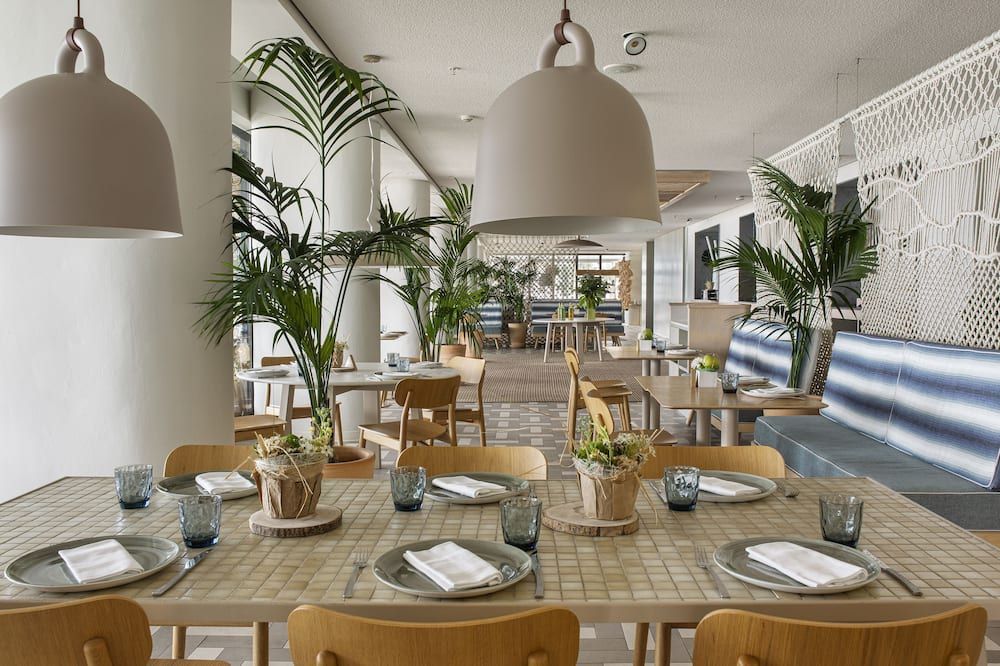 מסעדה תמונה