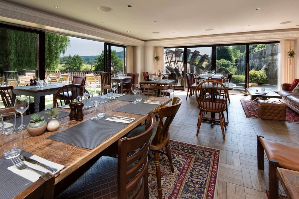 מסעדה תמונה