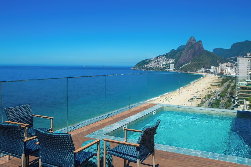 בריכה תמונה