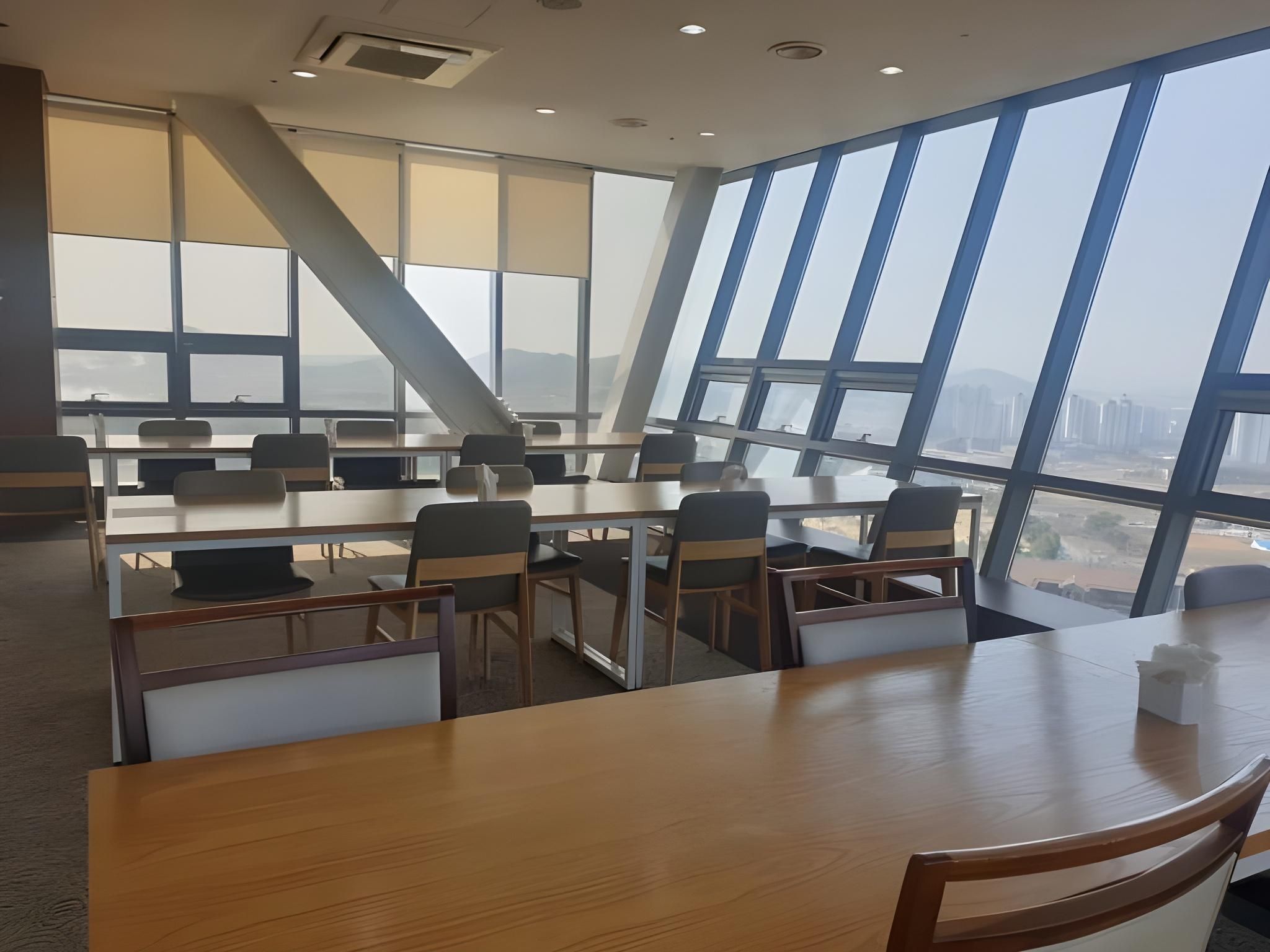 מסעדה תמונה