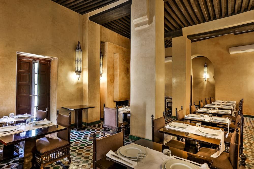 מסעדה תמונה