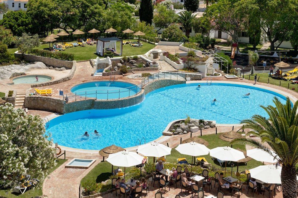 בריכה תמונה