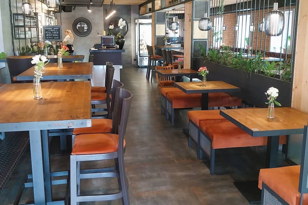 מסעדה תמונה