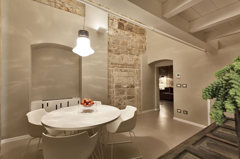 חדר אוכל תמונה