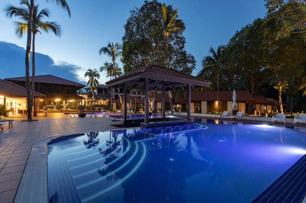 בריכה תמונה