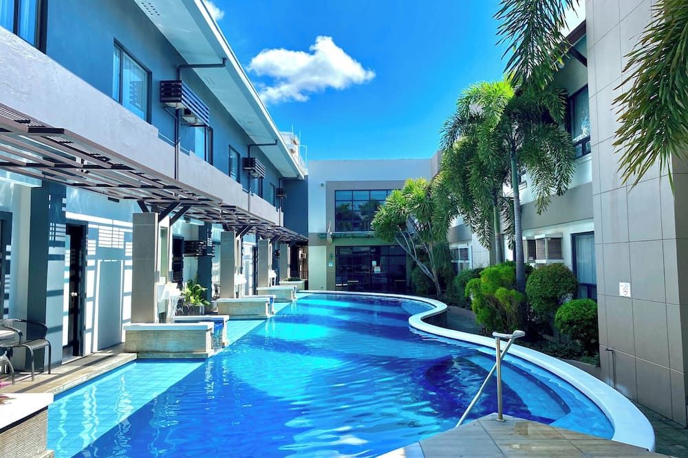 בריכה תמונה