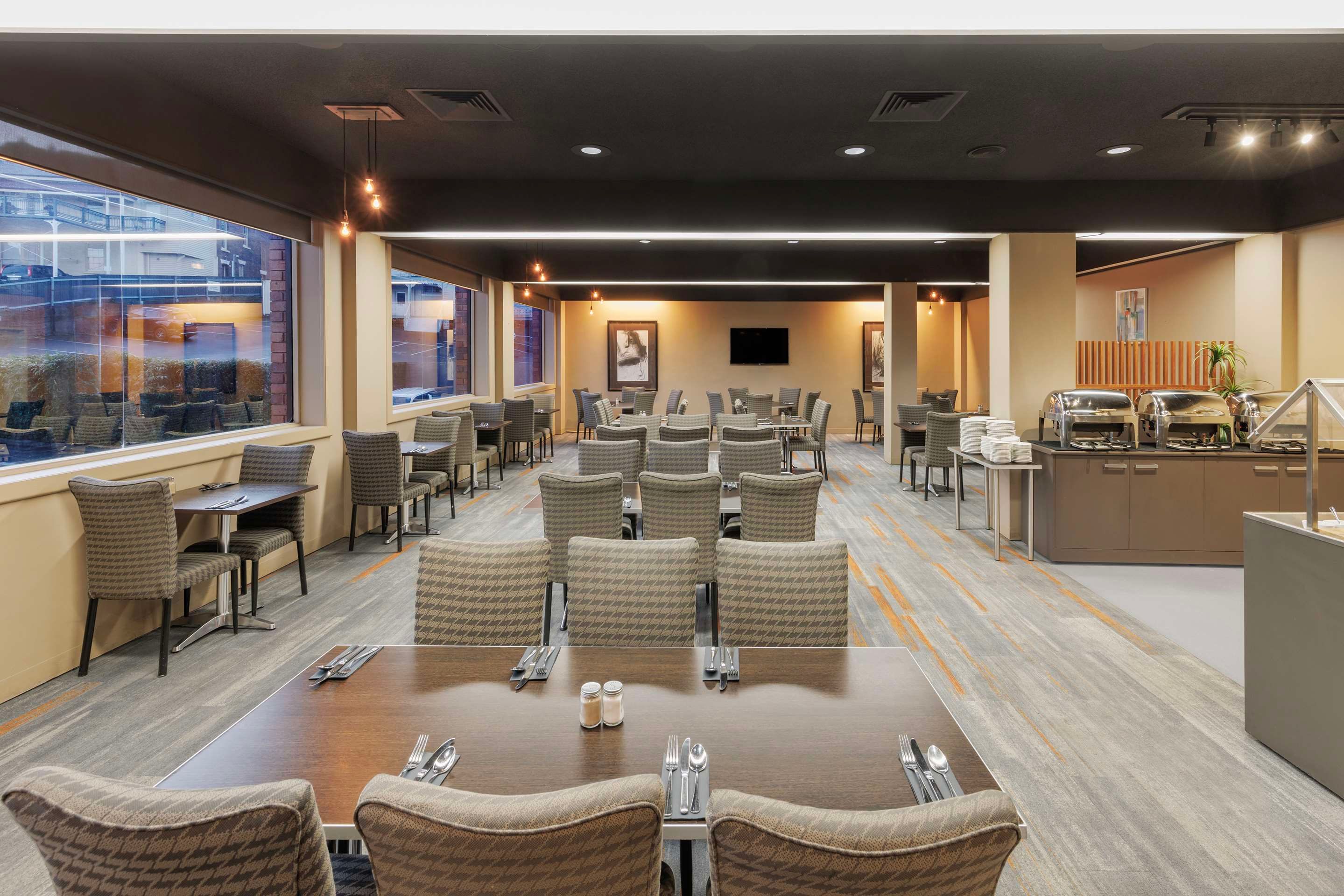 מסעדה תמונה