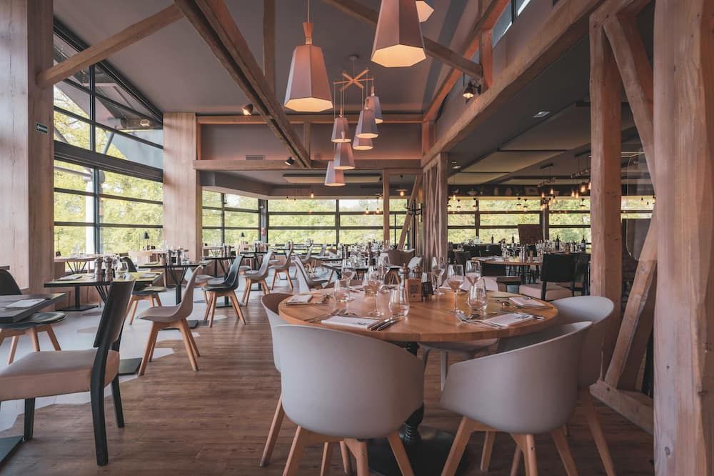 מסעדה תמונה