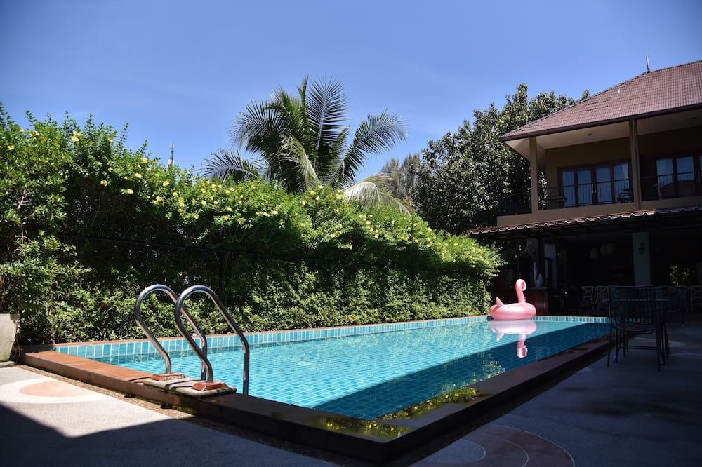 בריכה תמונה