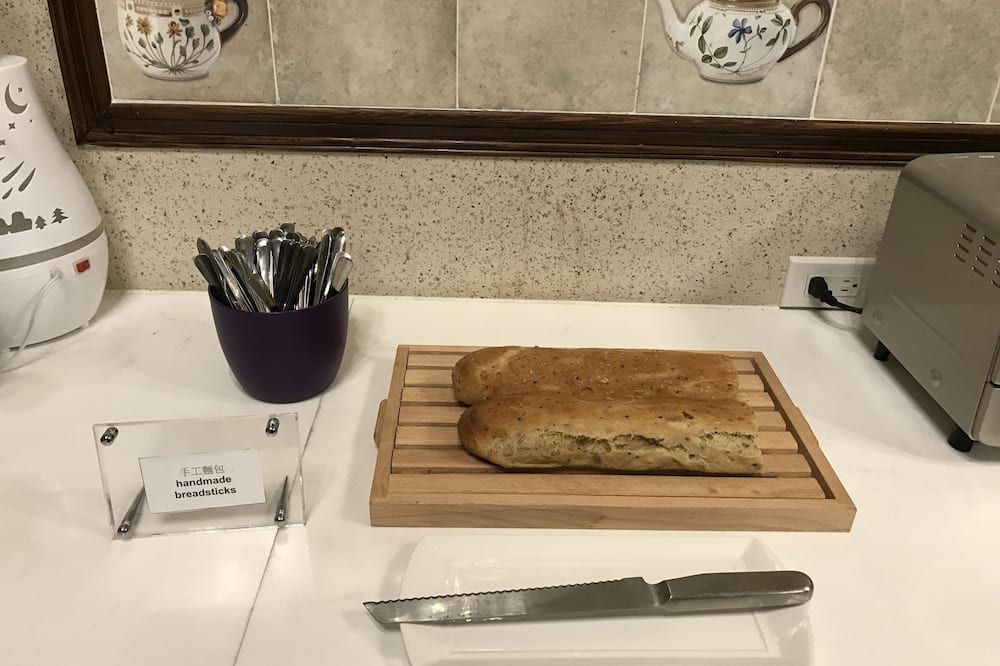אחר