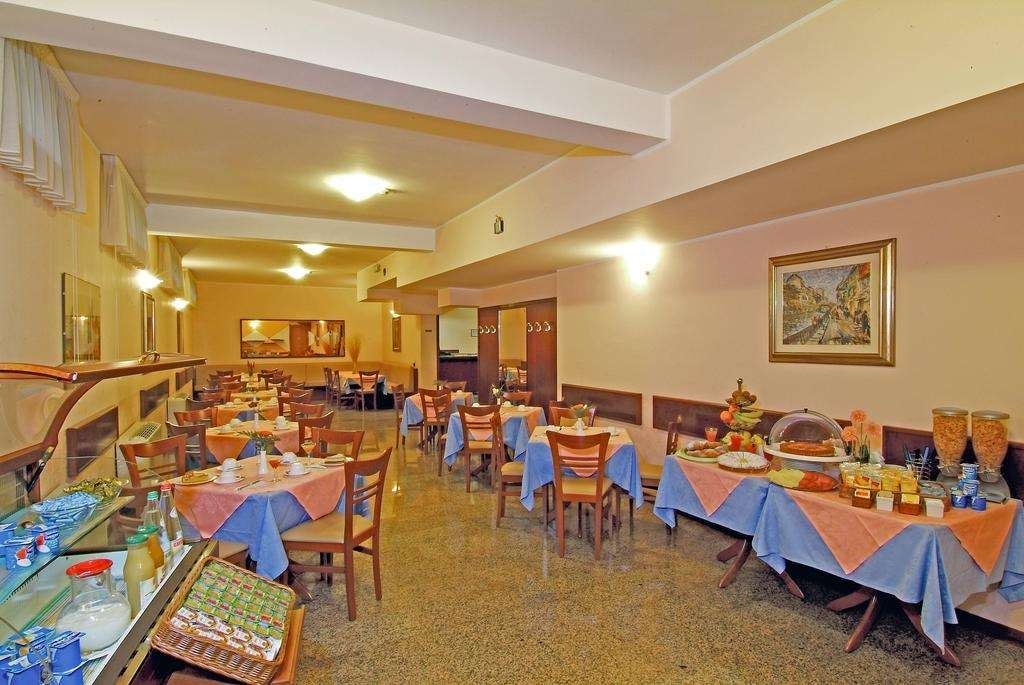 מסעדה