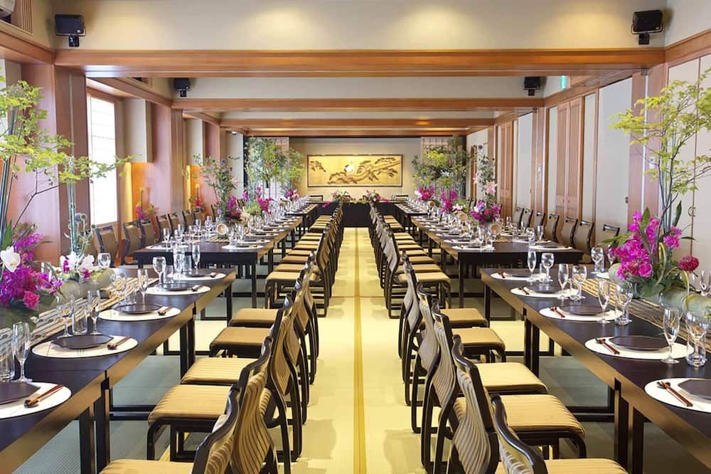 מסעדה תמונה