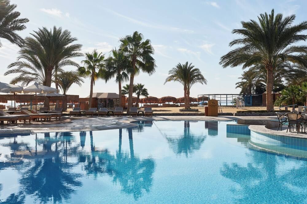 בריכה תמונה