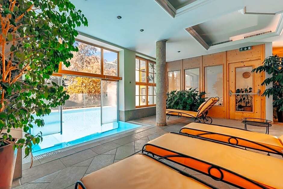 בריכה תמונה