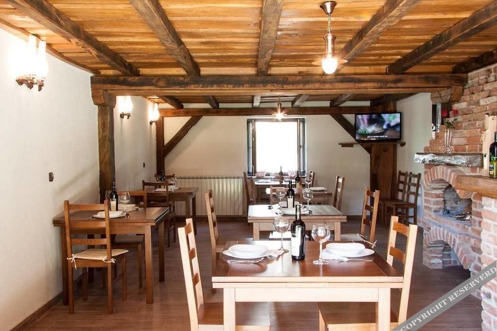 מסעדה תמונה