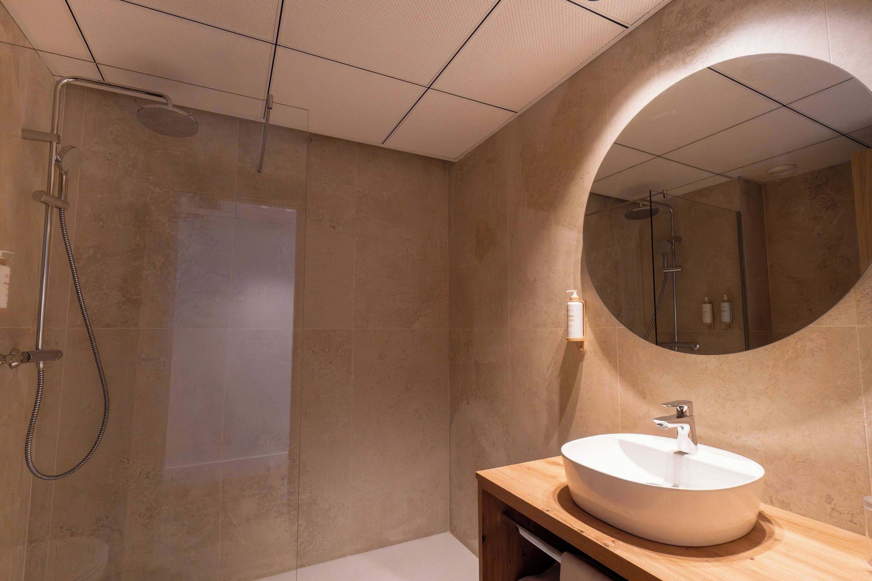 אחר