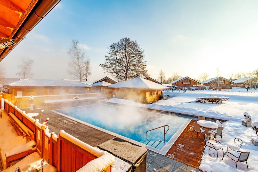 בריכה תמונה