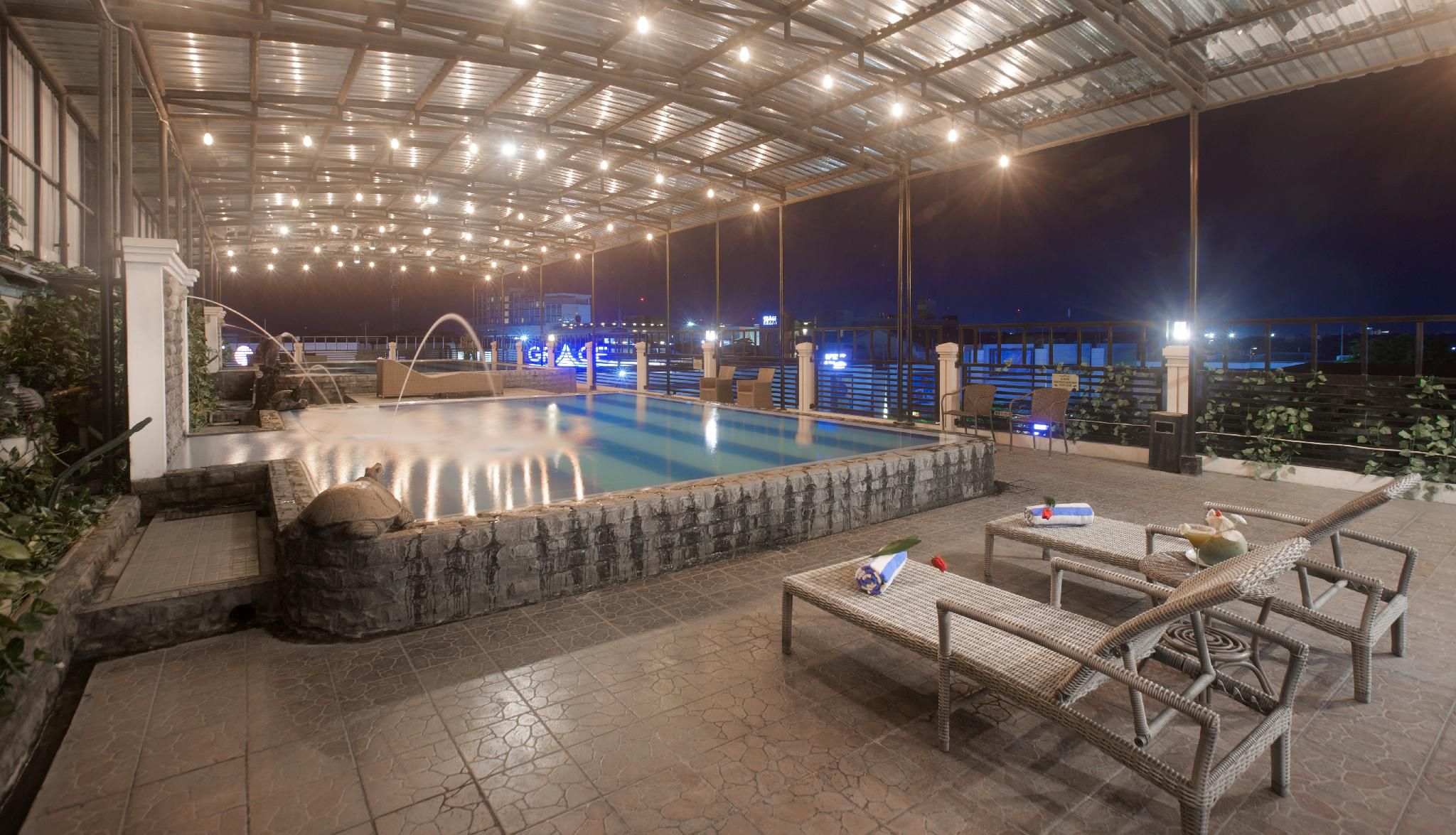 בריכה תמונה