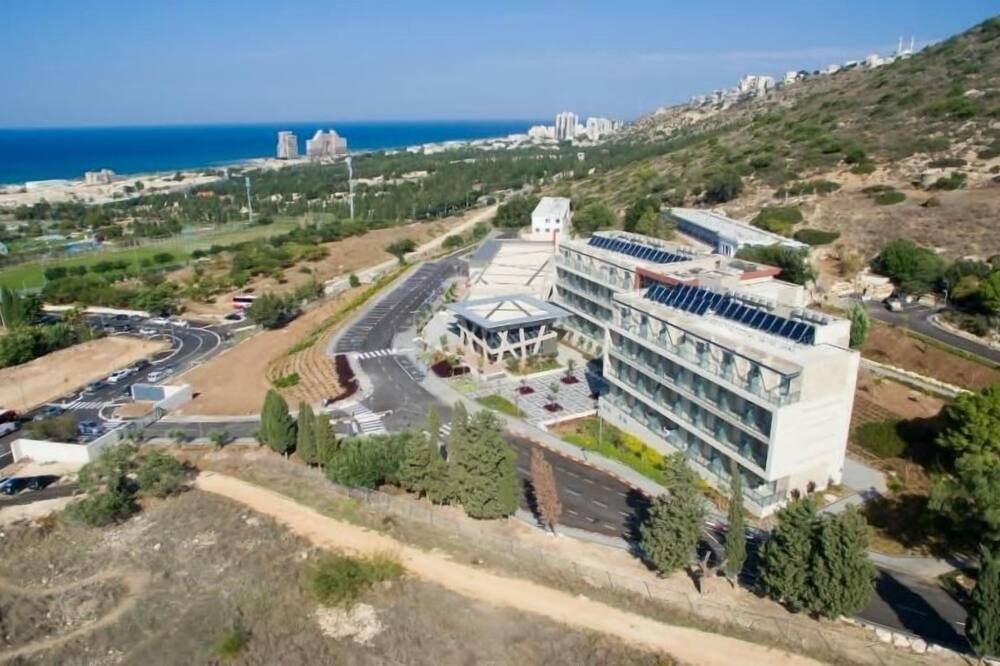 אחר