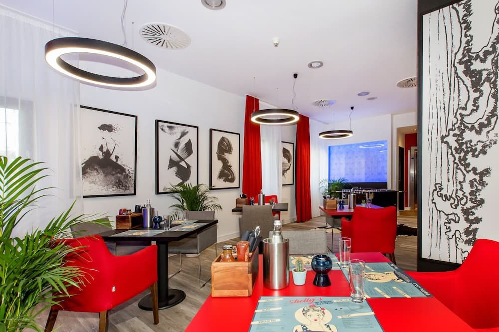 מסעדה תמונה