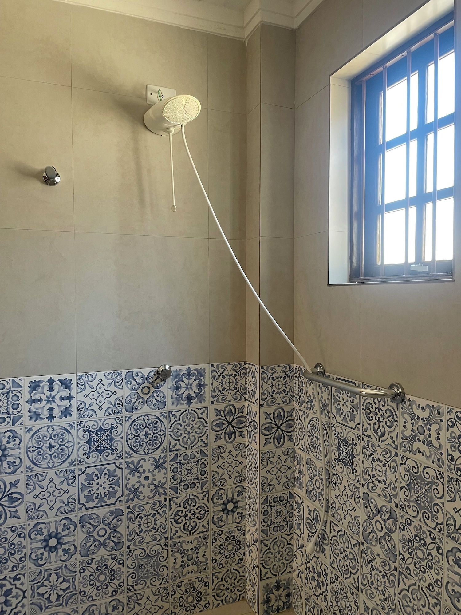 אחר