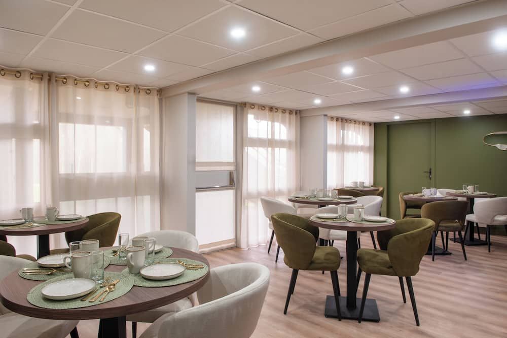 מסעדה תמונה