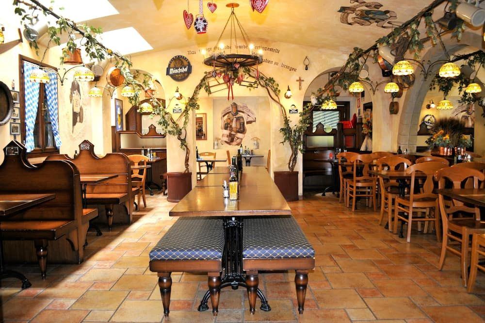 מסעדה תמונה