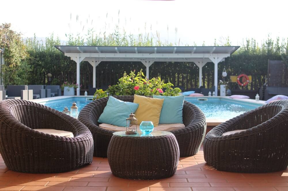 בריכה תמונה